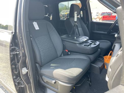 New 2025 RAM 2500 Tradesman image 24