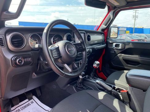 Used 2021 Jeep Wrangler Sport AWD/4WD image 11