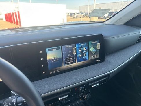 New 2026 Nissan Kicks SV FWD image 7