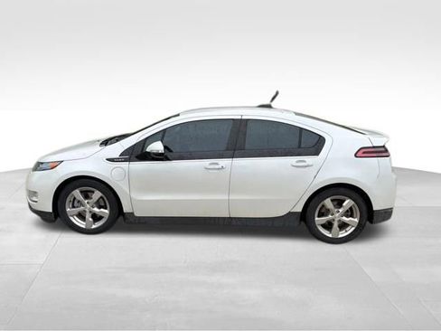 Used 2015 Chevrolet Volt Premium w/ Premium Trim Package FWD image 6