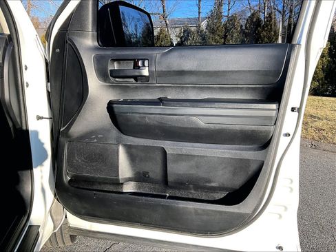 Used 2021 Toyota Tundra SR image 12