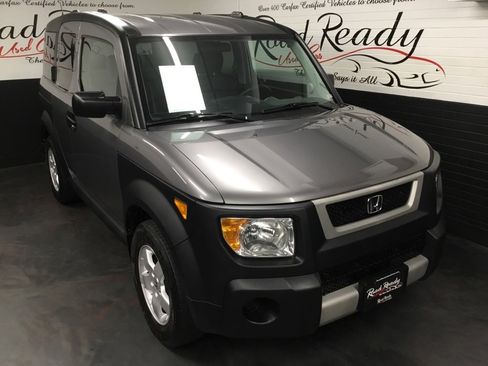 Used 2005 Honda Element EX image 2