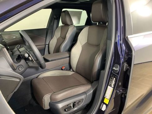 Used 2025 Lexus RX 350 AWD w/ Convenience Package image 28