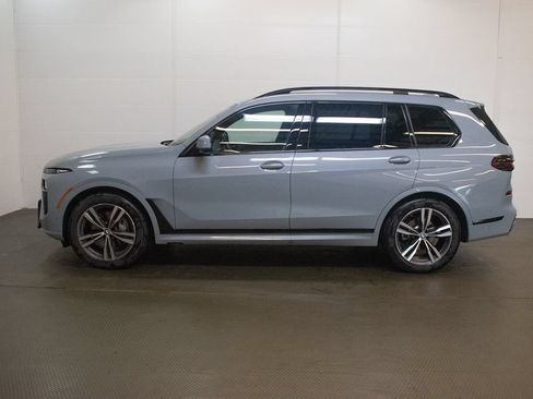 Used 2026 BMW X7 xDrive40i w/ M Sport Package AWD/4WD image 7