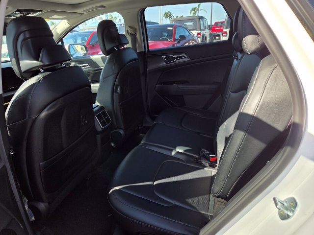 Used 2023 Kia Sportage SX FWD image 9
