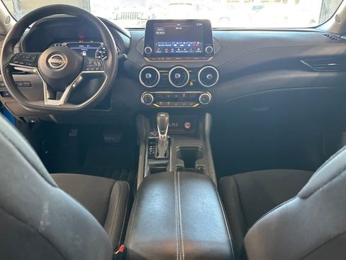Used 2024 Nissan Sentra SV FWD image 4