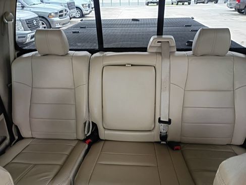 Used 2009 Ford F250 Lariat AWD/4WD image 11