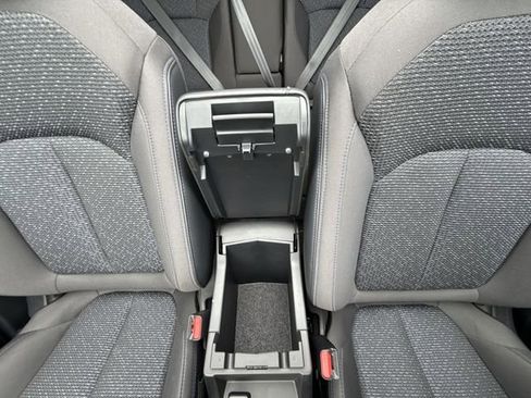 Used 2026 Subaru Forester Premium image 20