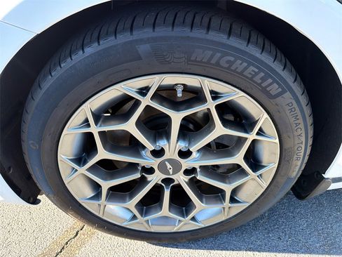 Used 2024 Genesis G80 2.5T w/ Advanced Package image 11