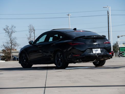 Used 2023 Acura Integra A-Spec image 3