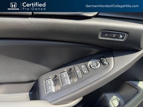 Used 2021 Honda Accord Touring image 17