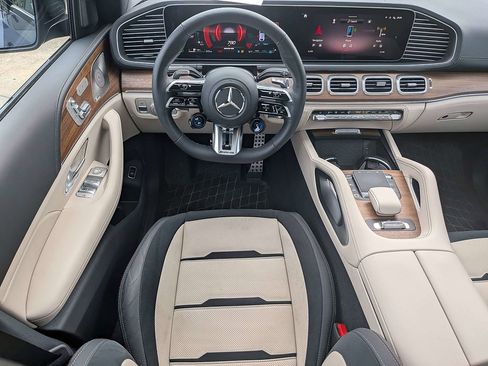 Used 2025 Mercedes-Benz GLE 53 AMG 4MATIC Coupe image 17