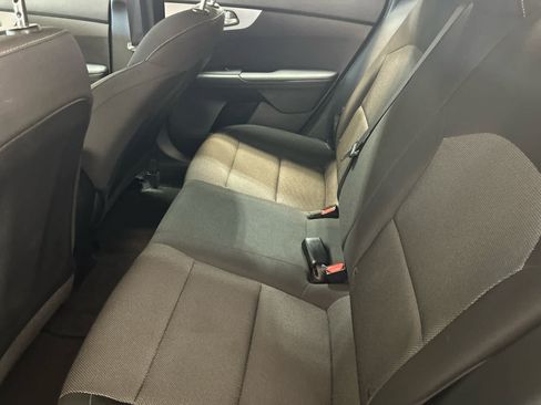 Used 2024 Kia Forte LXS FWD image 9