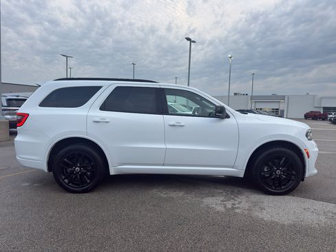 Used 2023 Dodge Durango GT AWD/4WD image 4