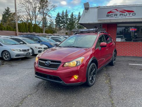 Used 2014 Subaru Crosstrek 2.0i Limited w/ Popular Package #2 AWD/4WD image 1