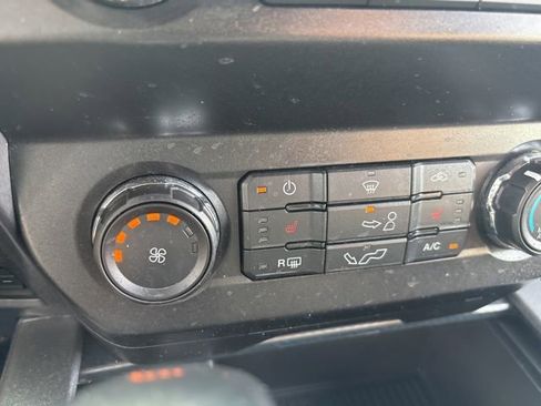 Used 2019 Ford F150 XLT w/ Equipment Group 302A Luxury image 32