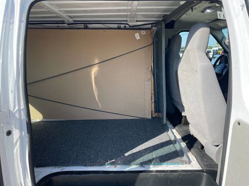 Used 2013 Ford E-250 and Econoline 250 w/ PWR Group image 24