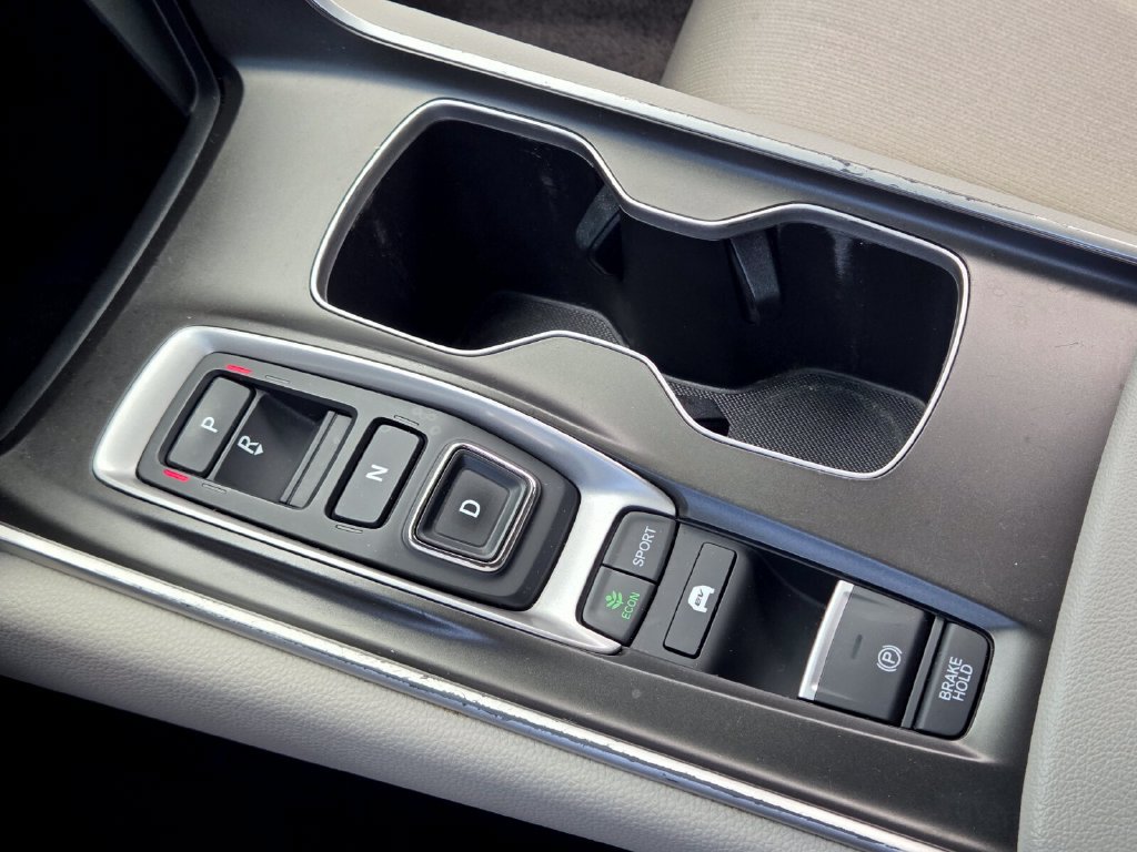 Certified 2021 Honda Accord Hybrid image 28