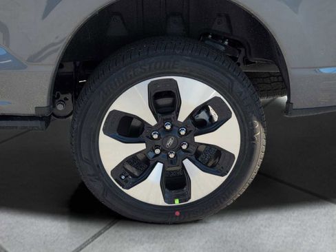 New 2025 Ford F150 Lightning Platinum image 12