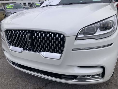 Certified 2023 Lincoln Aviator Black Label w/ Dynamic Handling Package image 10