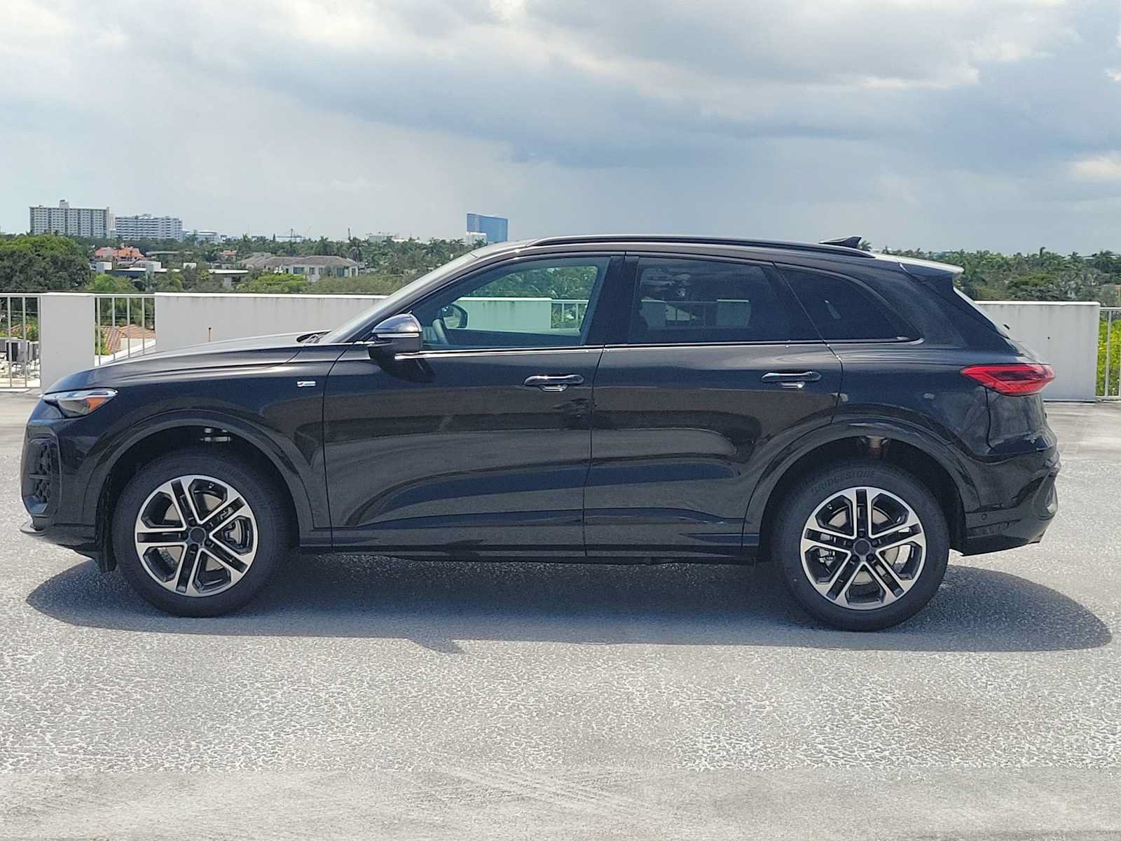 New 2026 Audi Q5 2.0T AWD/4WD image 3