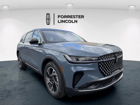 New 2026 Lincoln Nautilus Premier w/ Equipment Group 102A AWD/4WD image 1