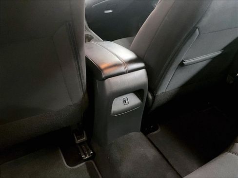 Used 2024 Nissan Sentra SV FWD image 26