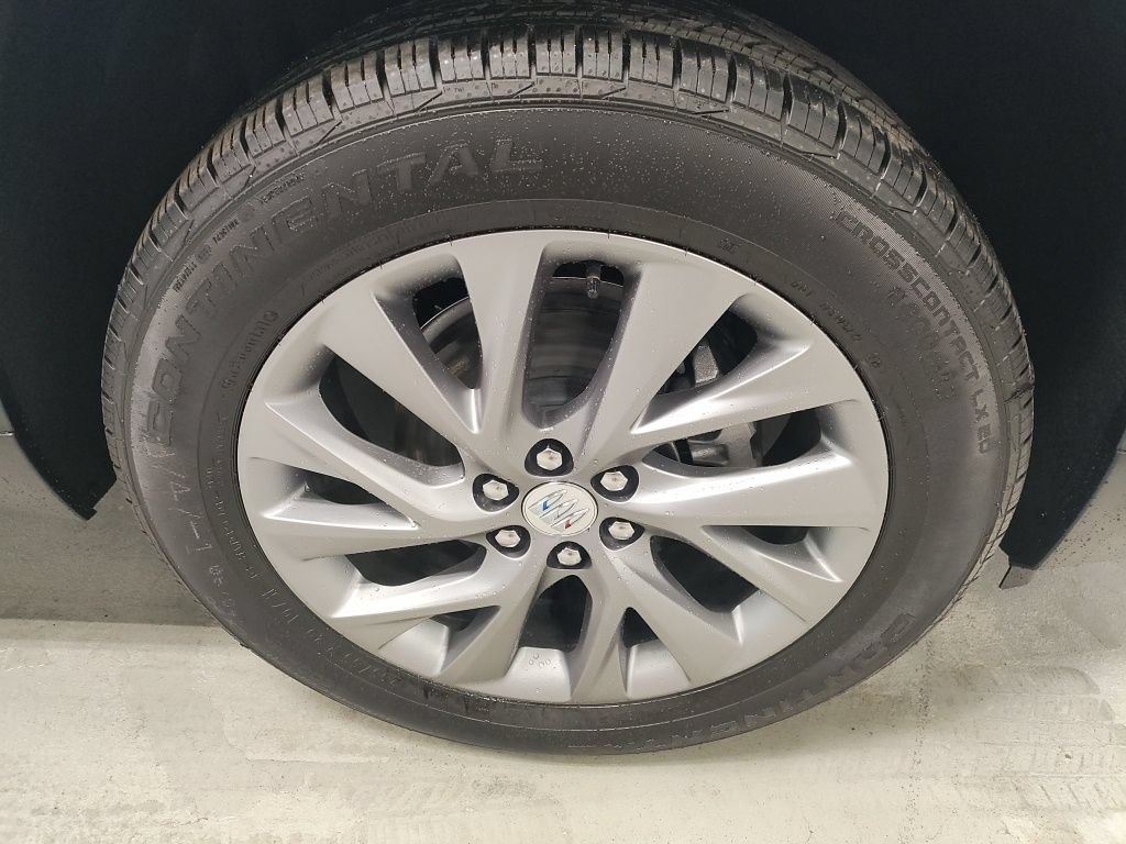 New 2026 Buick Enclave Preferred FWD image 4