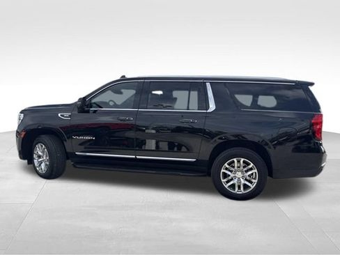 Used 2023 GMC Yukon XL SLT w/ SLT Luxury Package AWD/4WD image 9