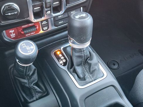 New 2026 Jeep Wrangler Unlimited Rubicon image 14