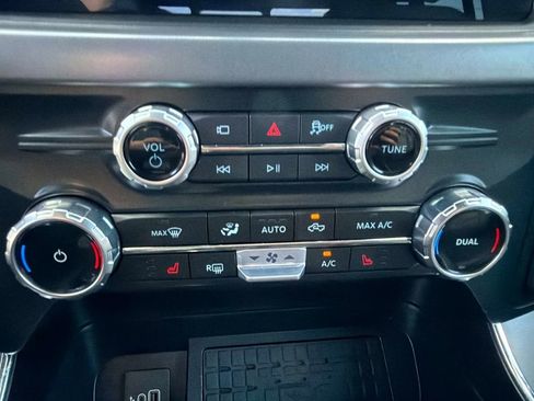 Used 2025 Ford F150 XLT w/ Equipment Group 303A High AWD/4WD image 26