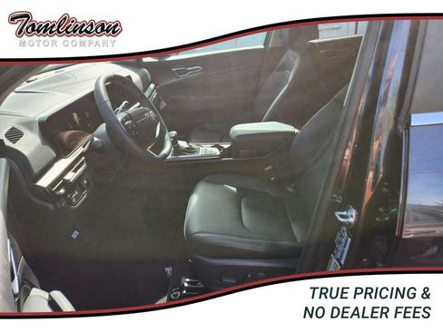 Used 2026 Kia Sportage EX FWD image 1