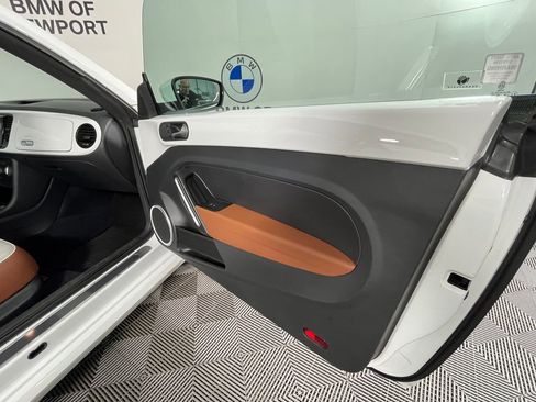 Used 2015 Volkswagen Beetle 1.8T image 18