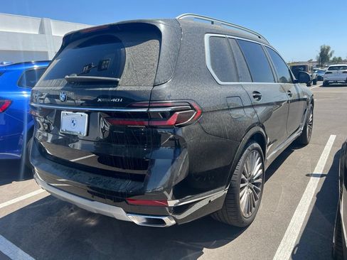 Used 2025 BMW X7 xDrive40i w/ Premium Package AWD/4WD image 7