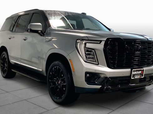 Used 2026 GMC Yukon Denali image 3