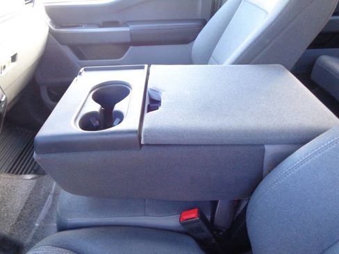 Used 2023 Ford F350 XLT image 18