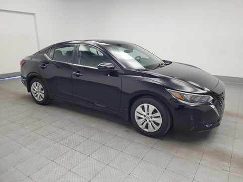 Used 2025 Nissan Sentra S image 11