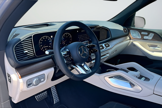 New 2026 Mercedes-Benz GLE 53 AMG 4MATIC image 7