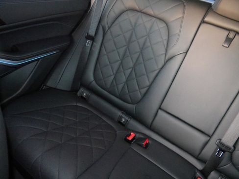 Used 2023 BMW X5 xDrive45e w/ M Sport Package image 12