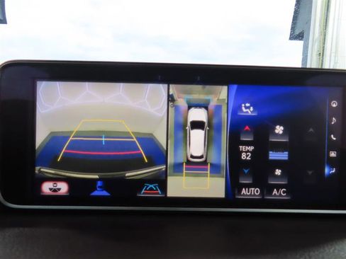 Used 2019 Lexus RX 450h AWD w/ Luxury Package image 27