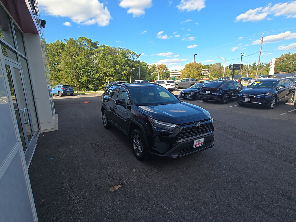 Certified 2024 Toyota RAV4 XLE w/ Convenience Package AWD/4WD image 3