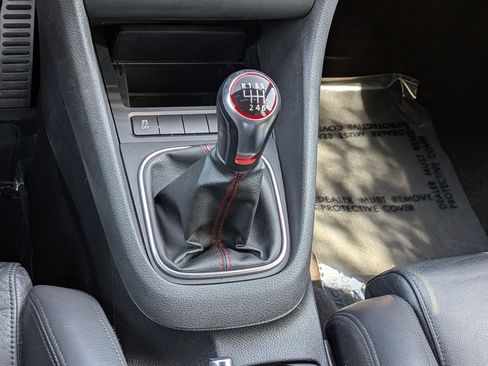 Used 2011 Volkswagen GTI 4-Door FWD image 25