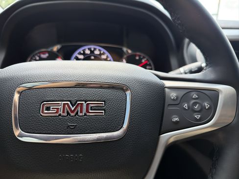 Certified 2023 GMC Acadia SLT w/ Elevation Edition FWD image 28