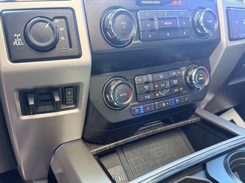 Used 2020 Ford F250 Lariat AWD/4WD image 29