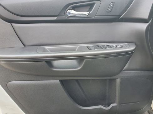 Used 2015 Chevrolet Traverse LT AWD/4WD image 15