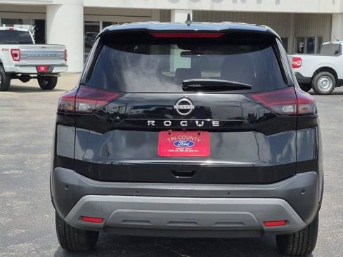 Used 2023 Nissan Rogue S FWD image 5