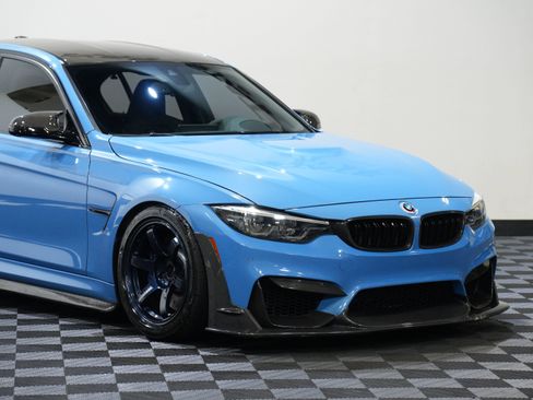 Used 2018 BMW M3 RWD image 9