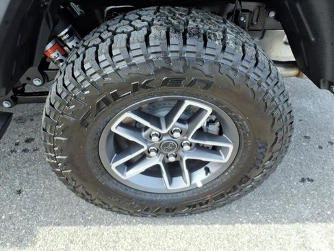 New 2026 Jeep Gladiator Mojave AWD/4WD image 8