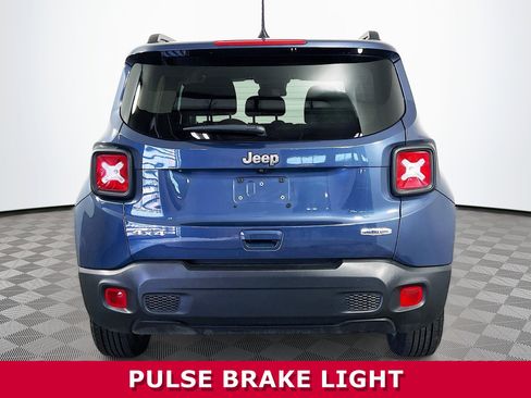 Used 2022 Jeep Renegade Latitude image 26