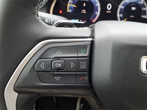 New 2025 Jeep Grand Cherokee L Limited image 23